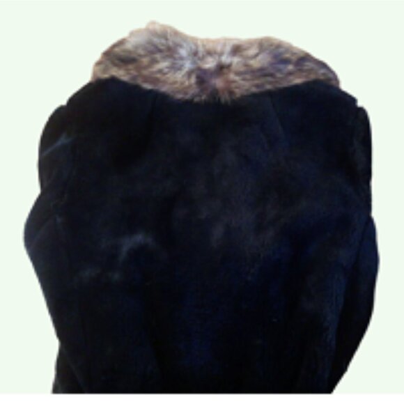 Montgomery Wards Women's Faux Fur Long Coat          Size - No Tag-See Pictures - Picture 6 of 9